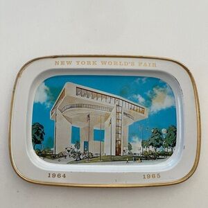 VINTAGE New York World's Fair Small Tin Tray 1964 1965 Heliport Top of the Fair